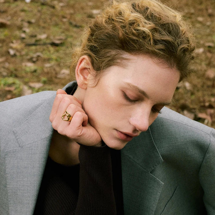 Cora Ring