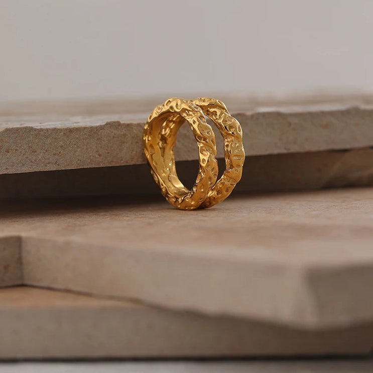 Selene Ring