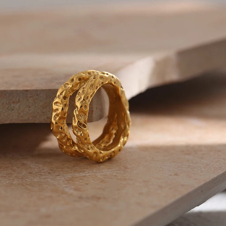 Selene Ring