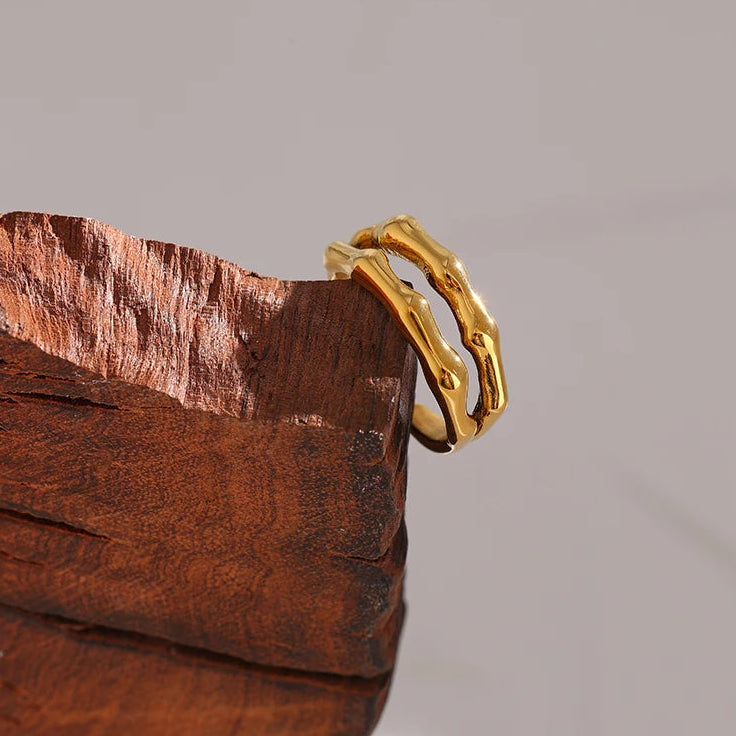 Laine Ring