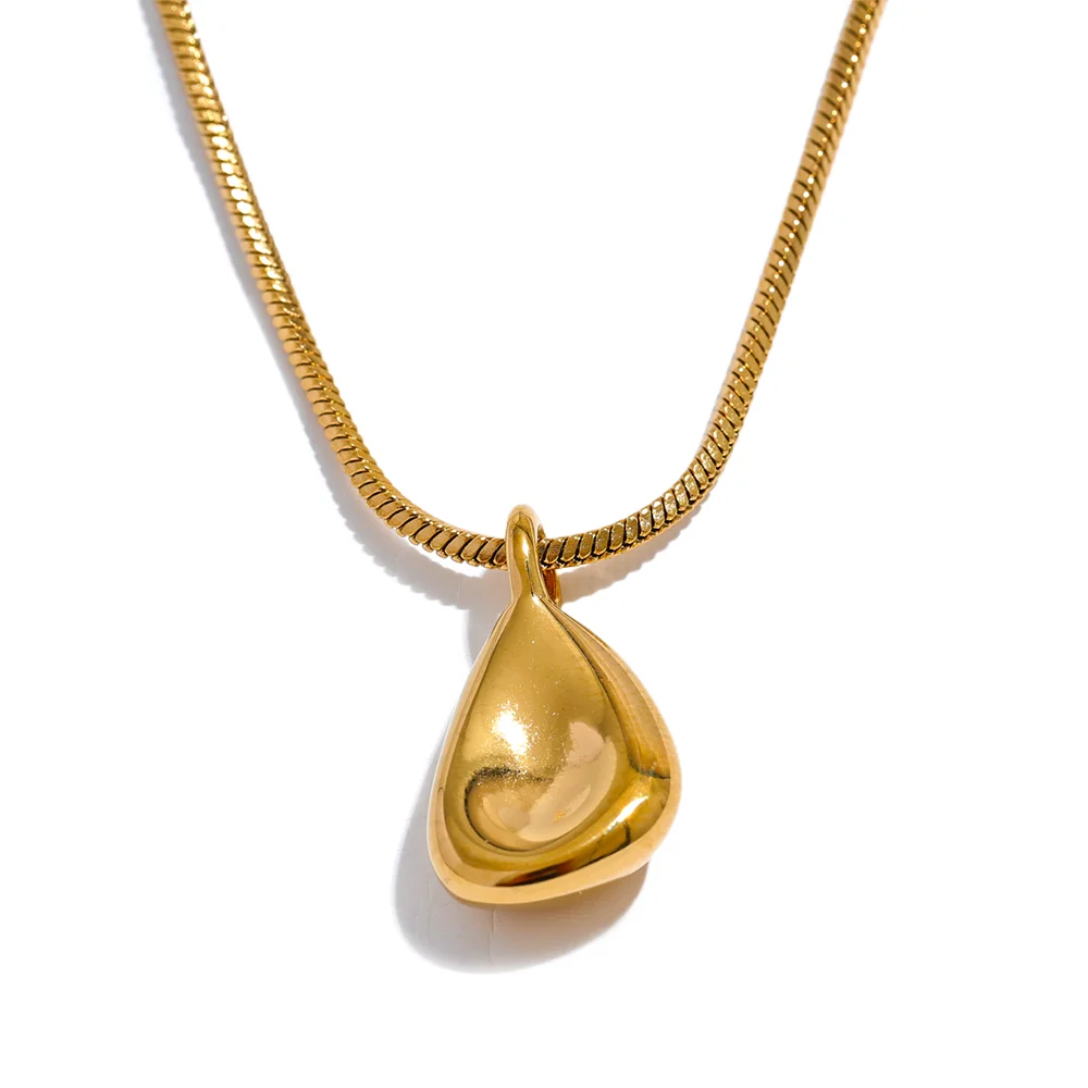 Gota Necklace