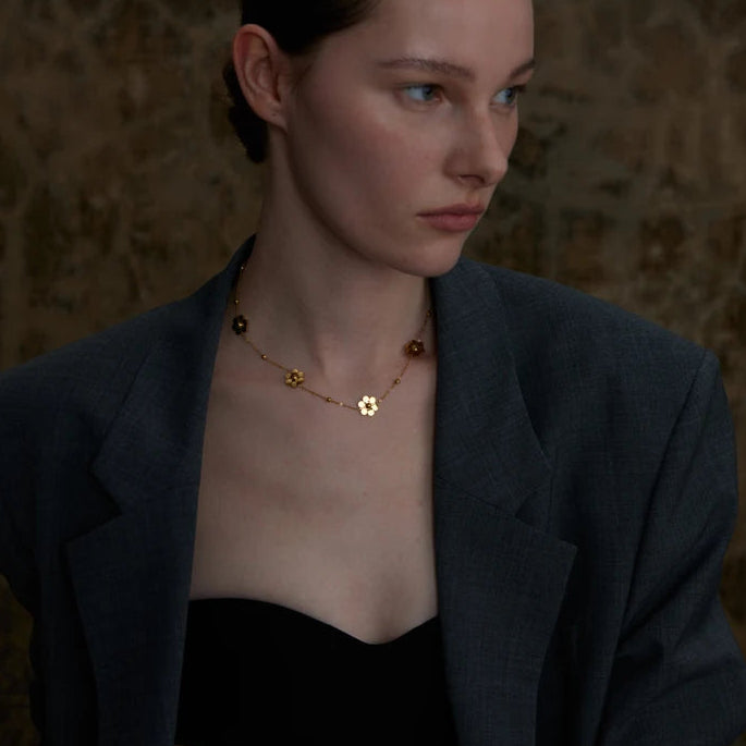 Flora Necklace