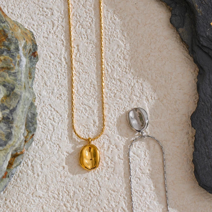 Pebble Necklace
