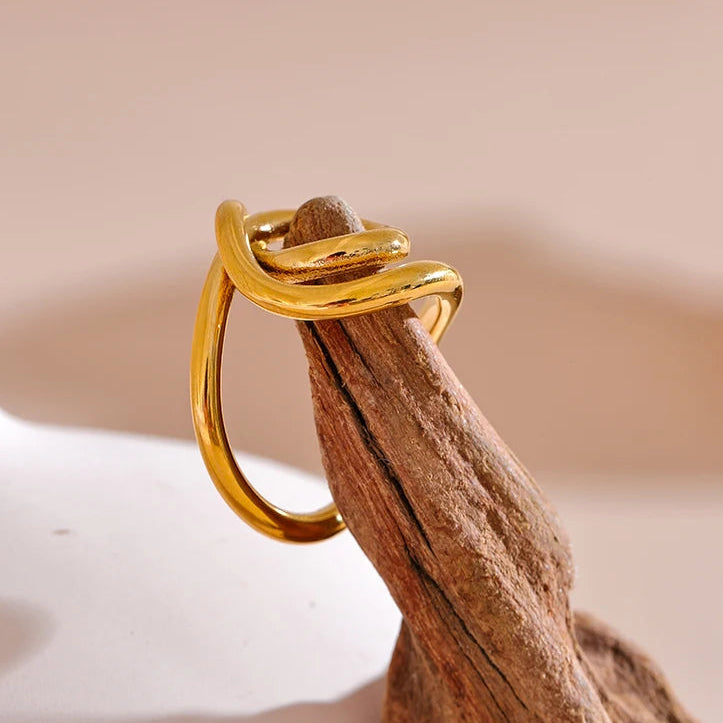 Coila Ring