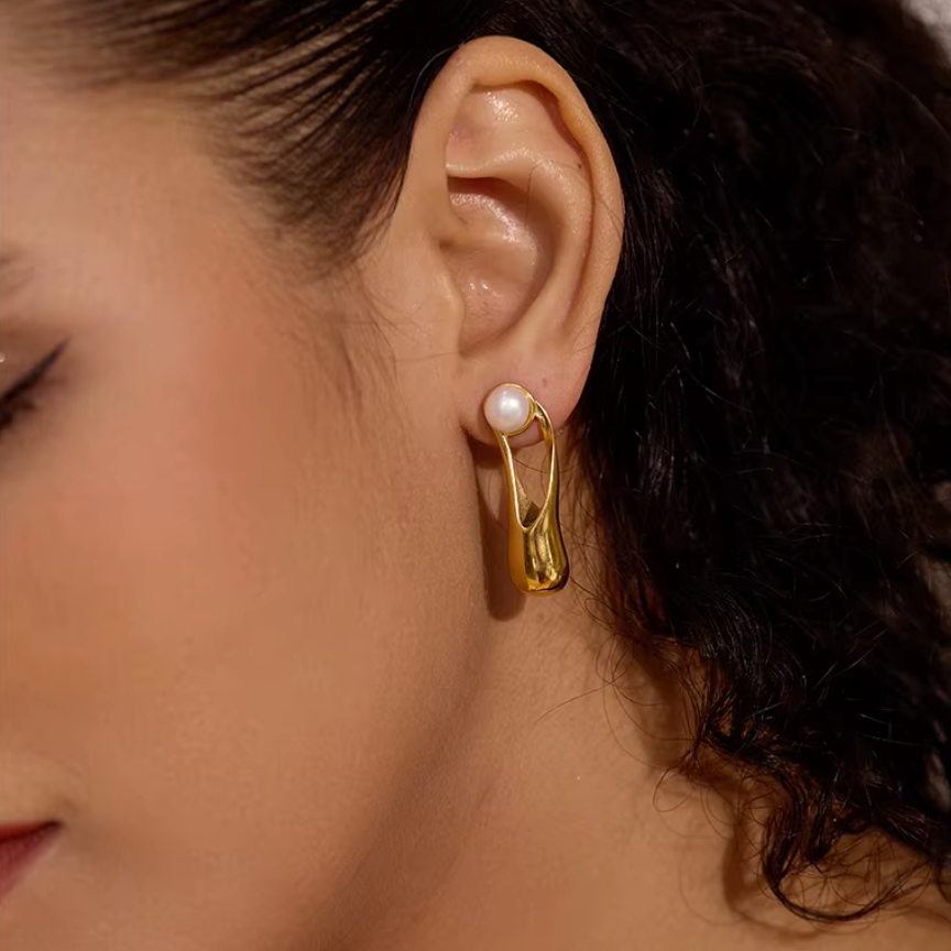 Vesta Earrings